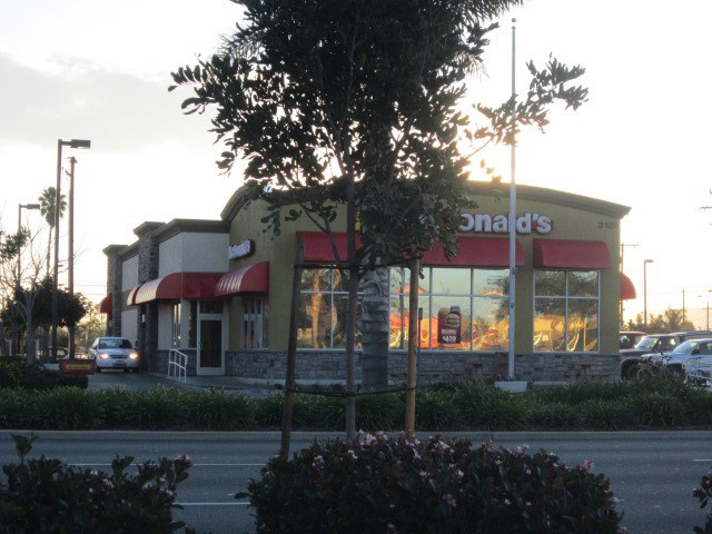 McDonalds, Apple Valley, CA